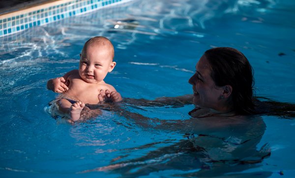 Sécurité optimale avec les abris télescopiques de piscine