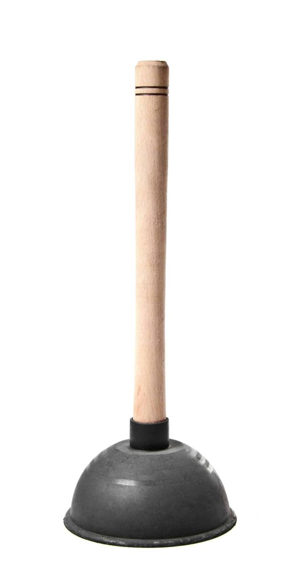 Comment éliminer les taches tenaces dans une piscine